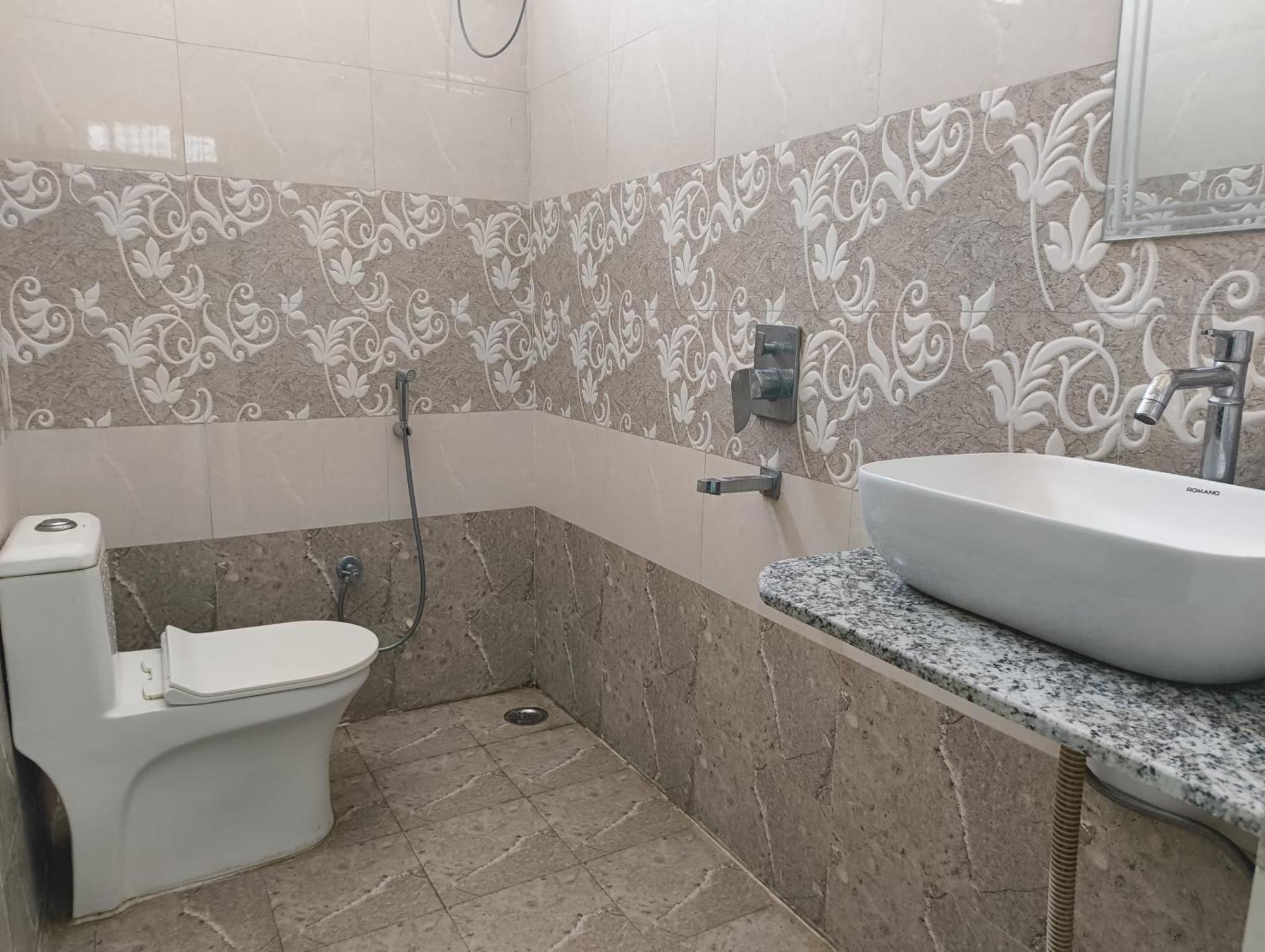 Rising Shemesh Home Stay Udaipur Extérieur photo